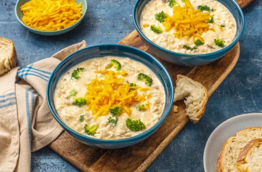 10 Minute Broccoli Cheese and Rice Soup