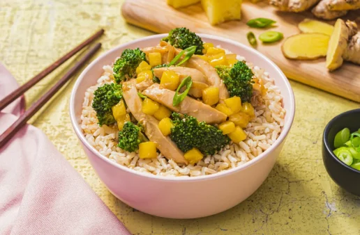 15 Minute Chicken, Broccoli and Pineapple Stir-Fry