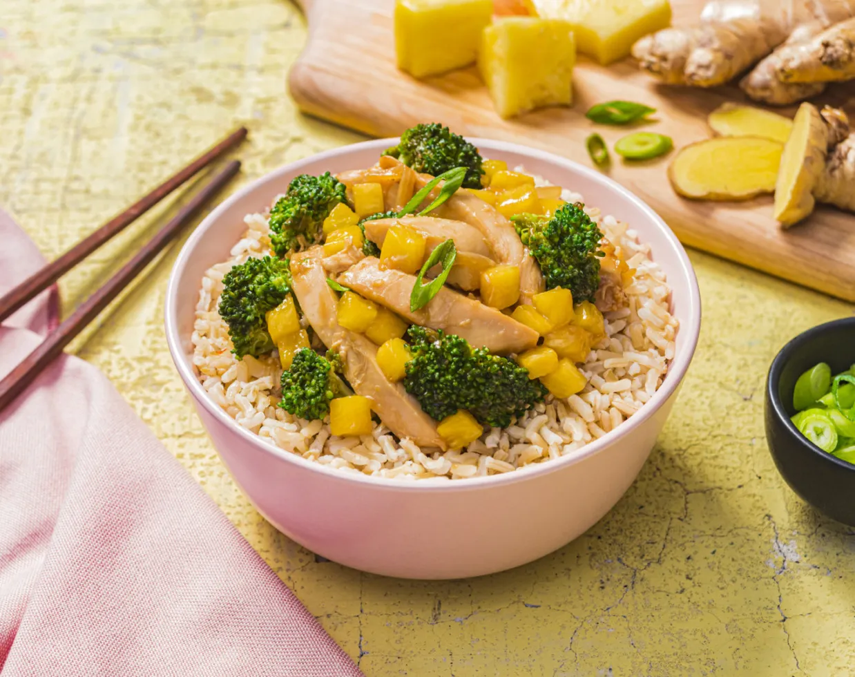 Sauté De Poulet Aux Brocolis Et Aux Ananas En 15 Minutes