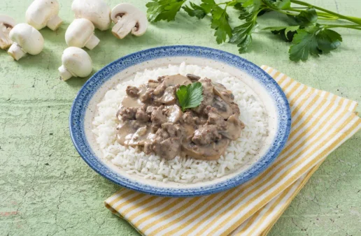 15 Minute Classic Beef Stroganoff